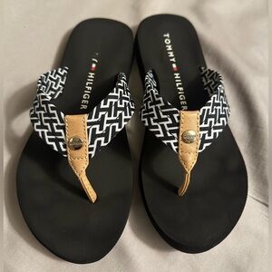 Tommy Hilfiger Black and Tan Sandals with Geometric Pattern
